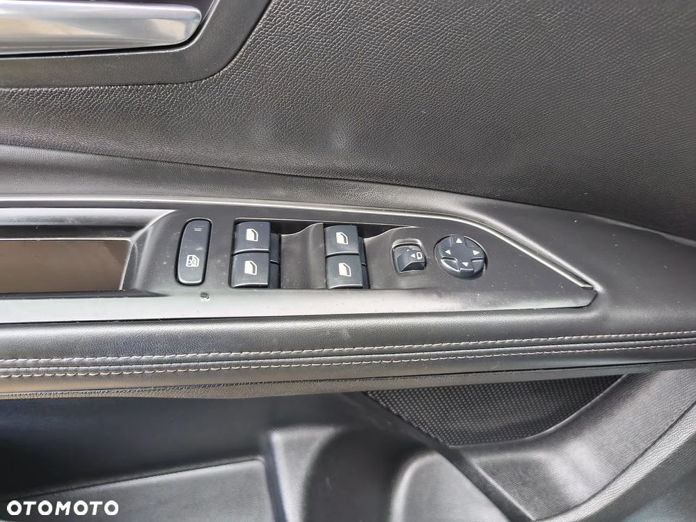 Peugeot 5008 - 14