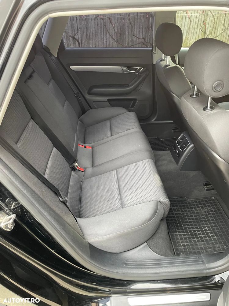 Audi A4 Avant 2.0 TDI - 16