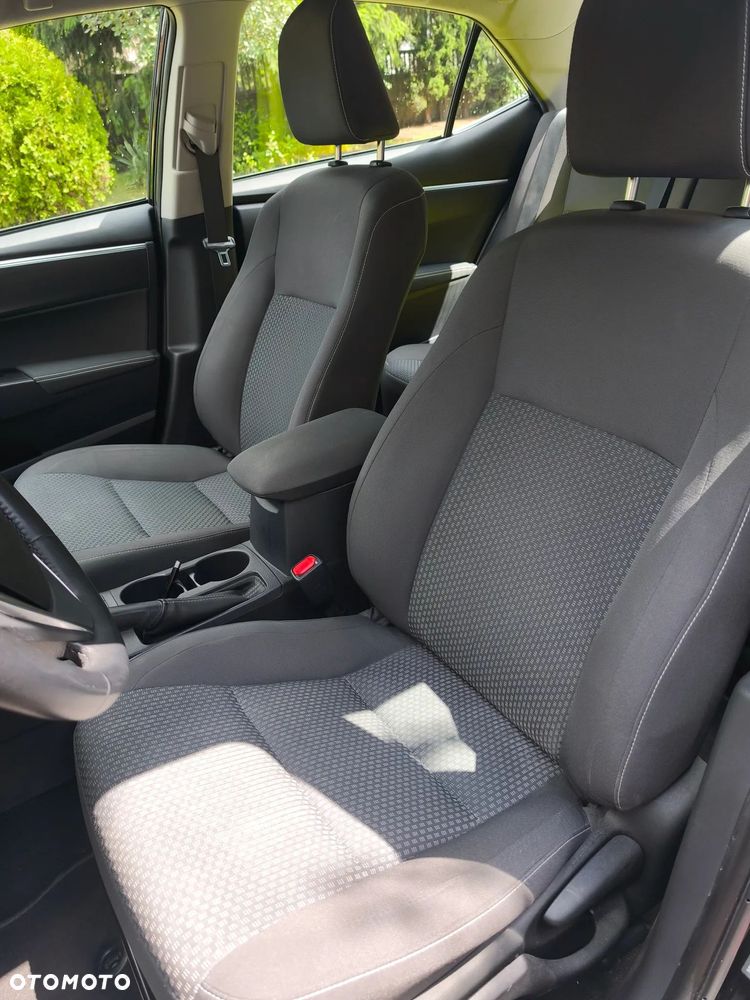 Toyota Corolla 1.6 Comfort MS - 10