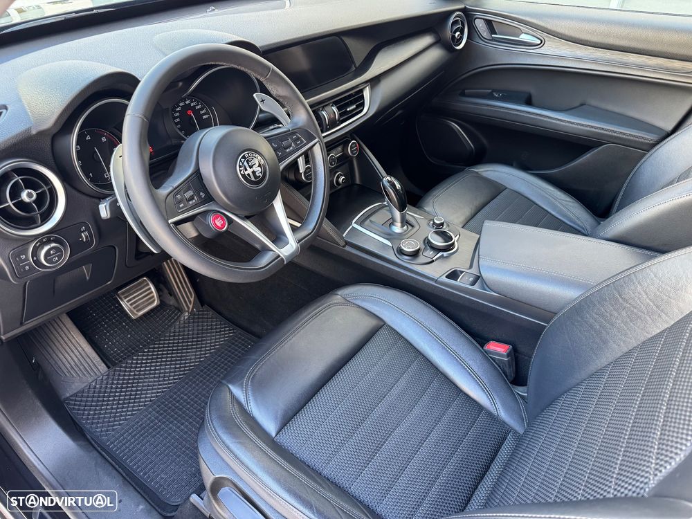 Alfa Romeo Stelvio 2.2 D Super AT8 - 10