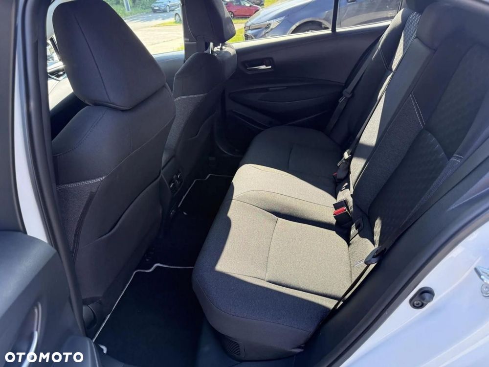 Toyota Corolla - 14