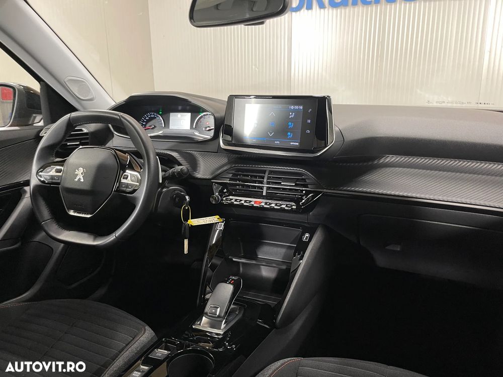 PEUGEOT 2008 2022 — imagine 8