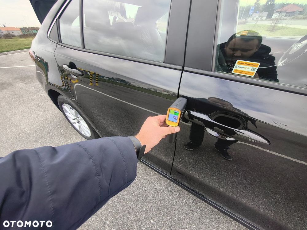 Toyota Corolla 1.8 Hybrid Comfort - 27