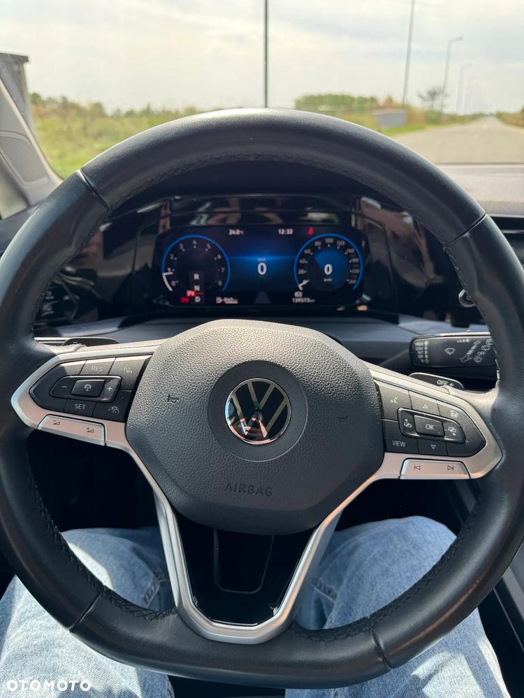 Volkswagen Golf 1.5 eTSI EVO Style DSG - 11