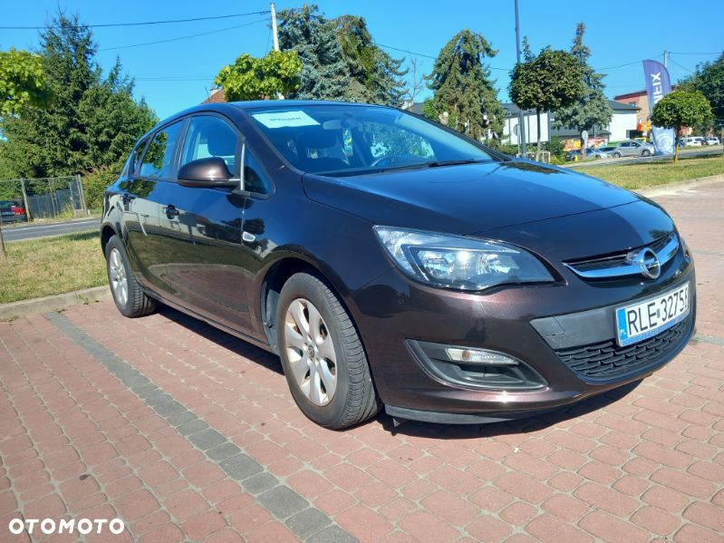 Opel Astra ver-1-4-enjoy - 14
