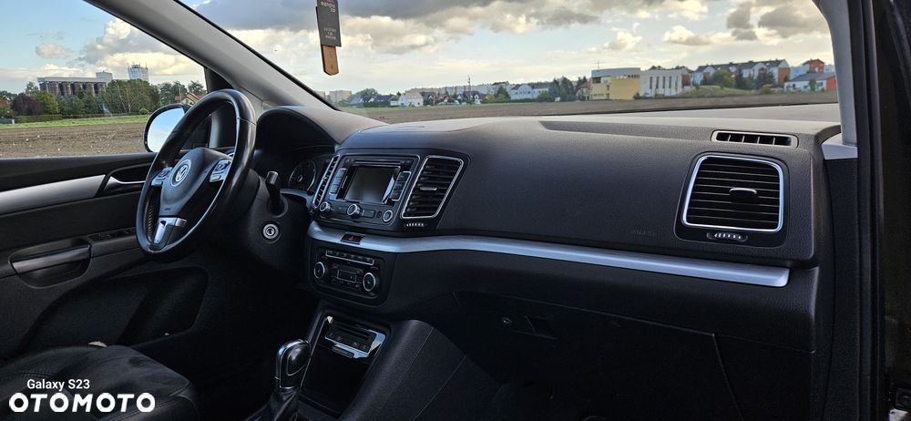 Volkswagen Sharan 2.0 TDI Highline DSG - 10