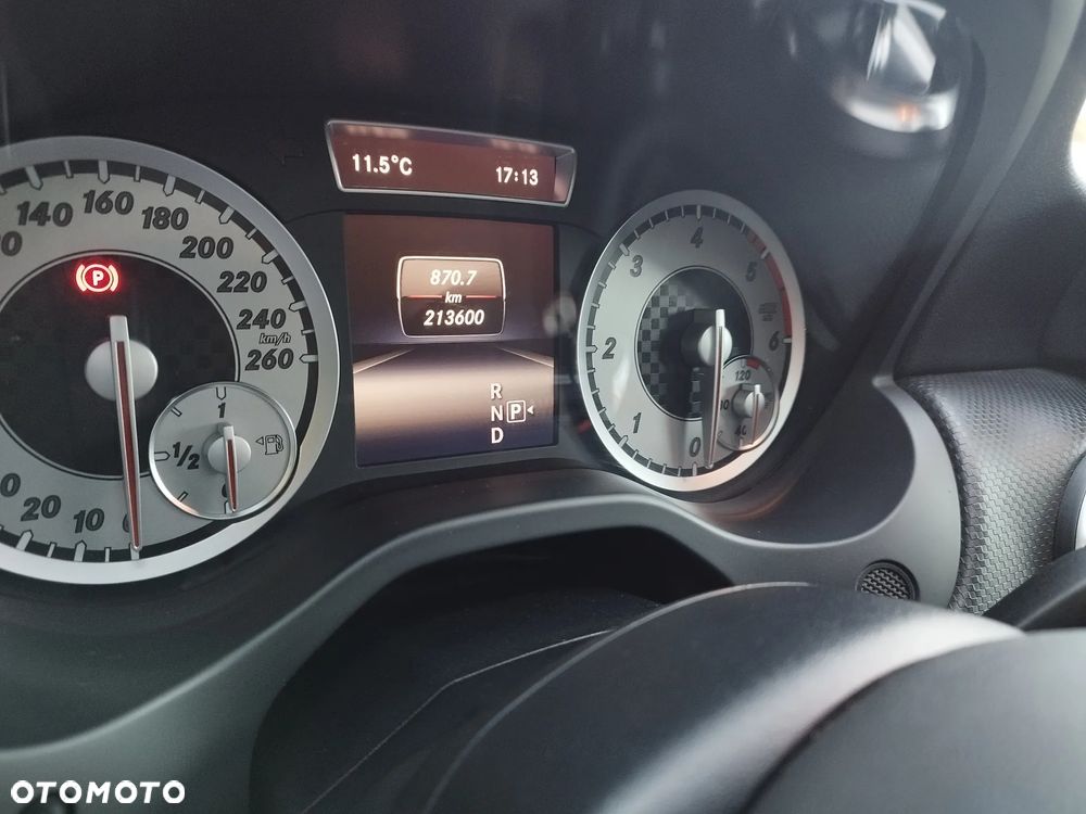 Mercedes-Benz Klasa A 200 CDI 7G-DCT AMG Line - 16