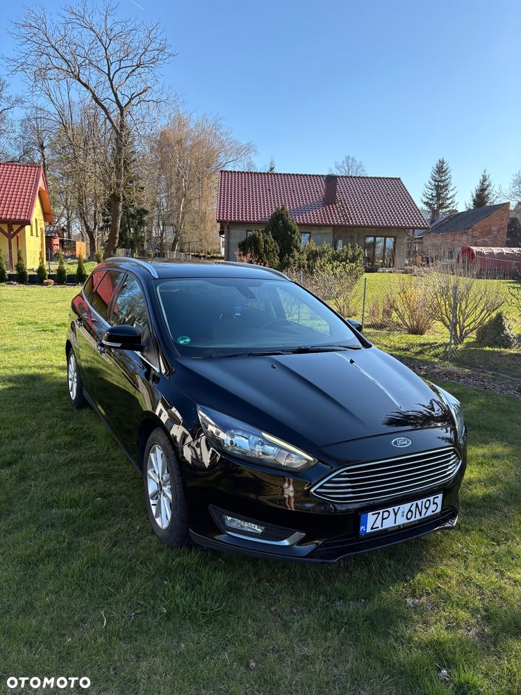 Ford Focus 1.5 EcoBoost Titanium ASS - 2