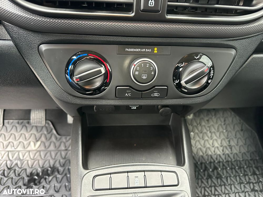 Hyundai i10 1.0 l 67 CP Comfort - 8