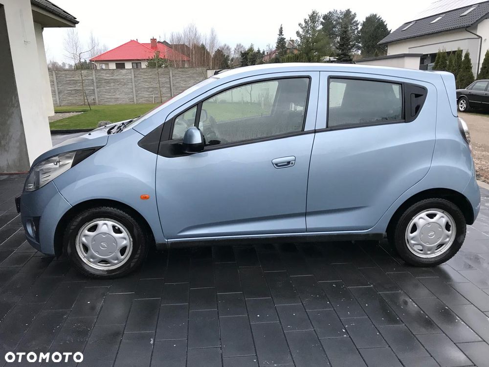 Chevrolet Spark - 4