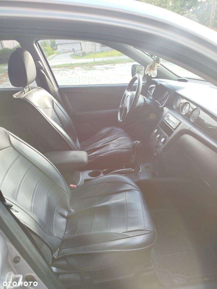 Mitsubishi Outlander 2.4 Dakar - 7
