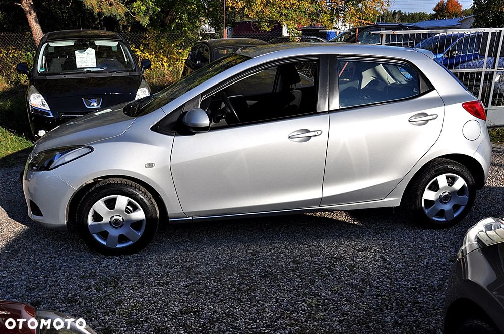 Mazda 2 1.5 Dynamic - 9
