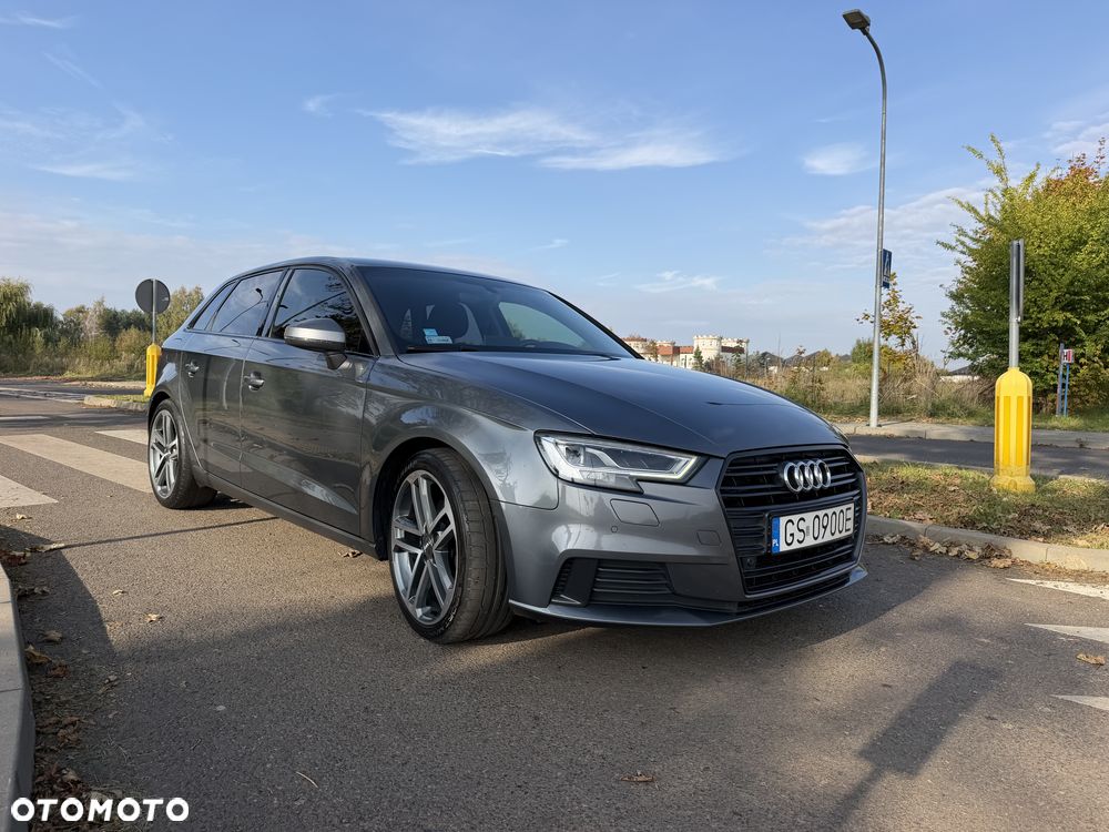 Audi A3 Sportback 2017 photo 2