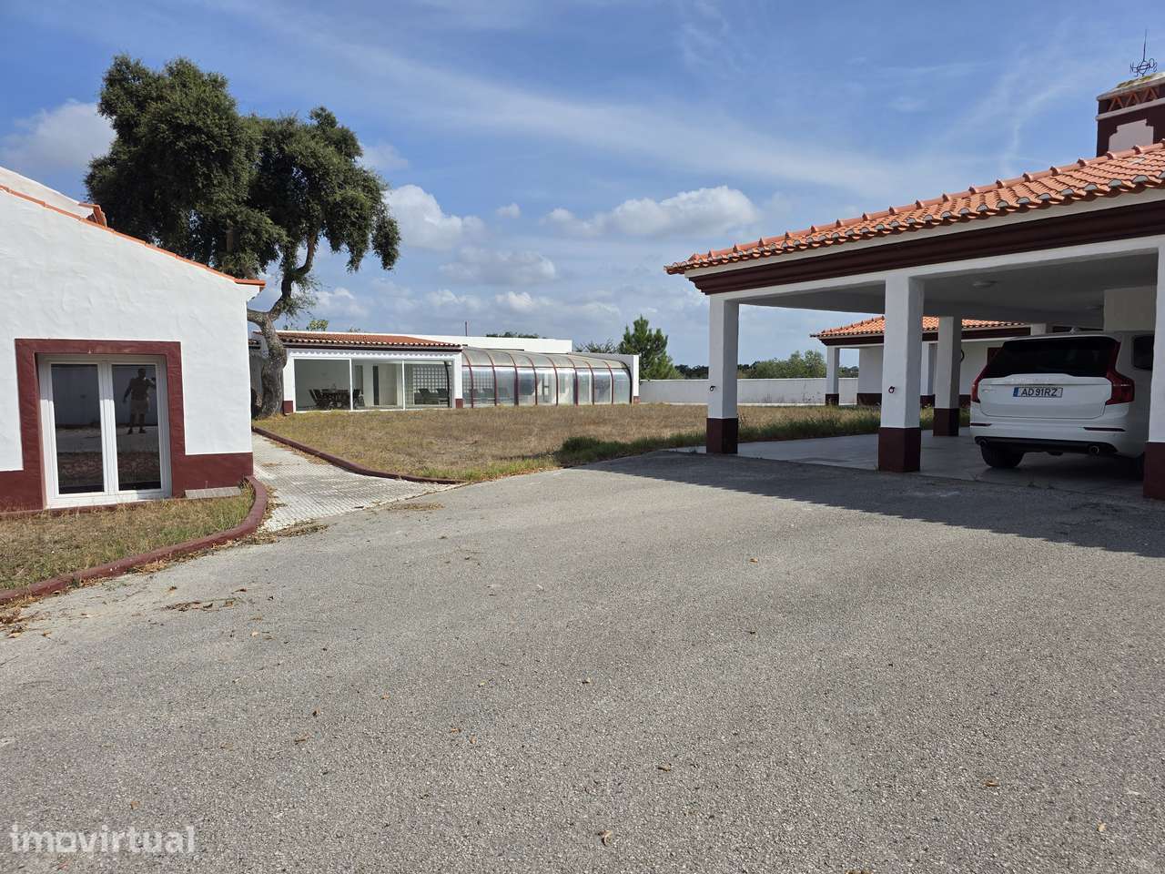 Moradia T4 + T3 Renovado Lote 5000m2 Tenis Piscina Jardim Palmela - Grande imagem: 5/54