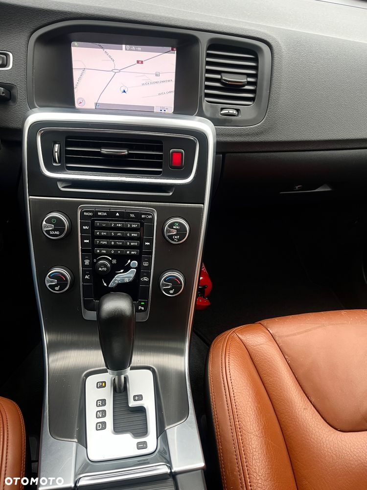 Volvo V60 - 21