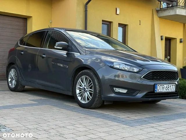 Ford Focus 1.6 SYNC Edition - 1