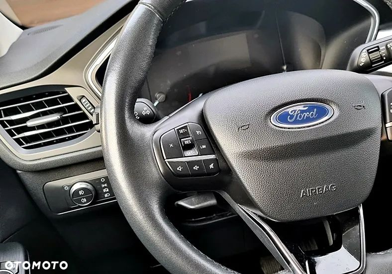 Ford Kuga 1.5 EcoBoost FWD Titanium - 28