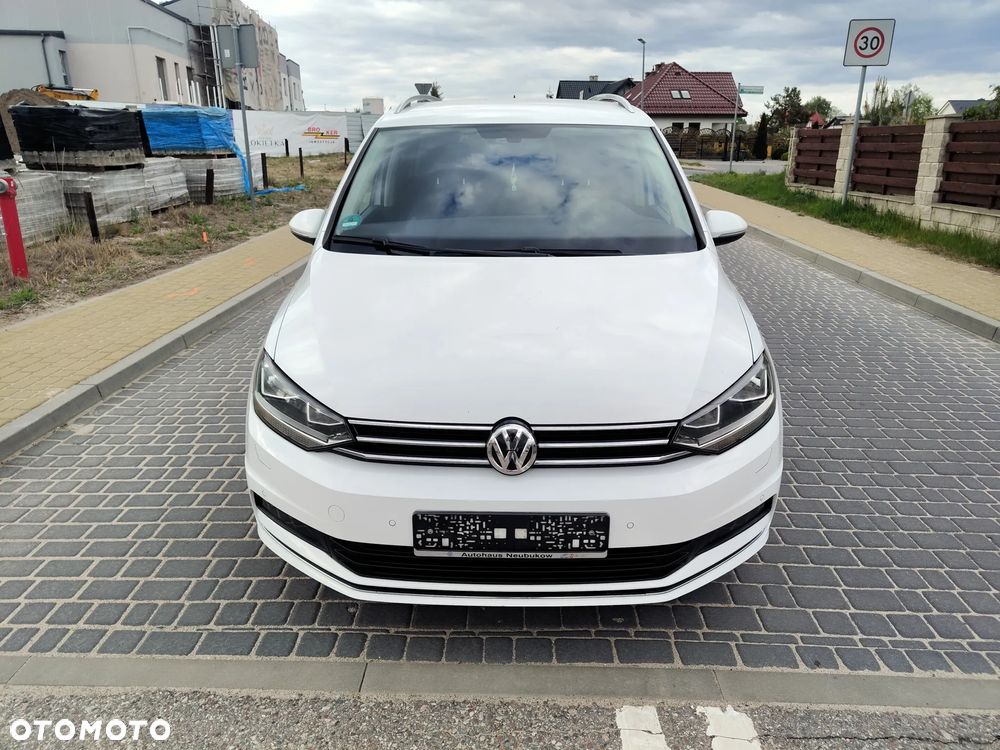 Volkswagen Touran 2.0 TDI SCR UNITED - 2