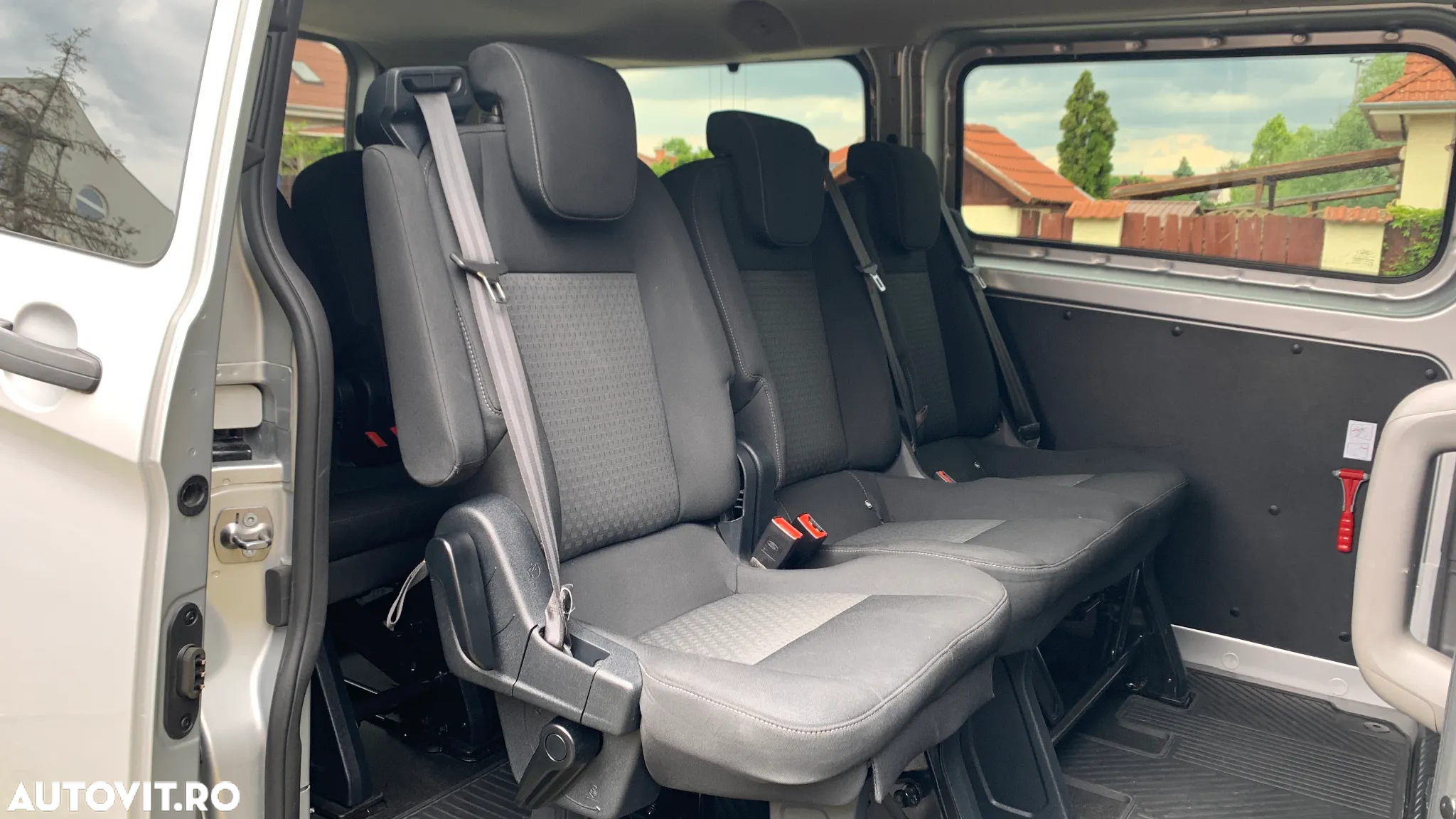 Ford Transit Custom - 11