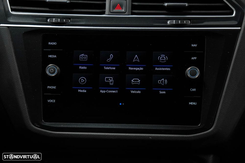 VW Tiguan 2.0 TDI R-Line DSG - 29