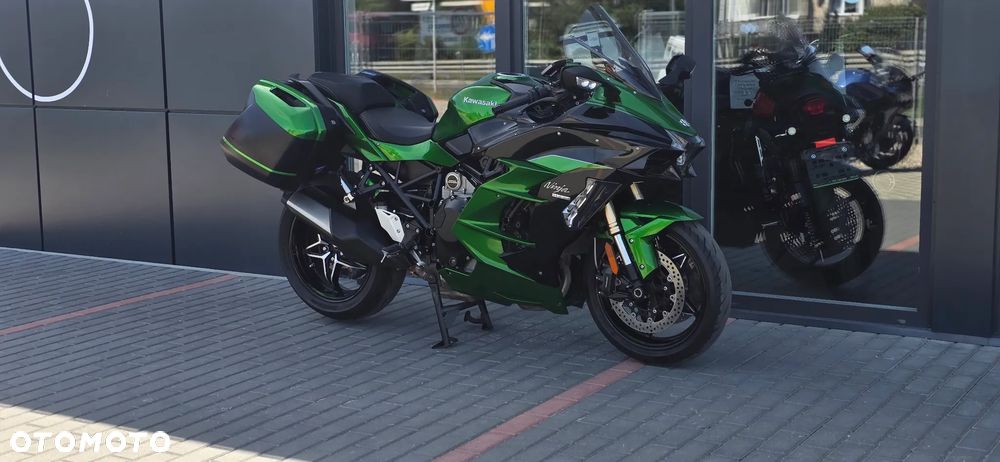 Kawasaki Ninja H2 SX - 3