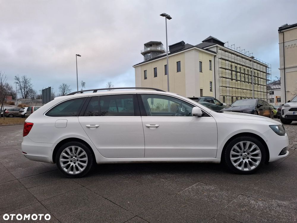 Skoda Superb 2.0 TDI Green tec Elegance - 7