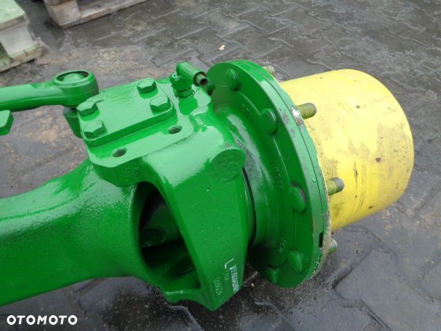 Most układ planetarny mechanizm różnicowy John Deere 6250R - 11