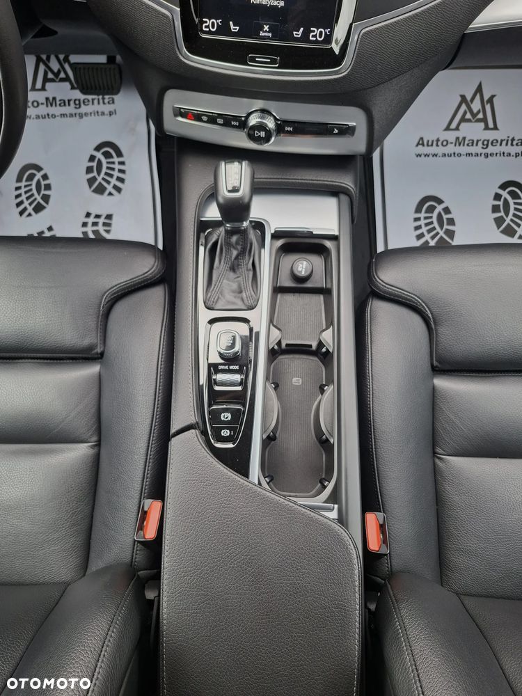 Volvo XC 90 D5 AWD Inscription 7os - 22