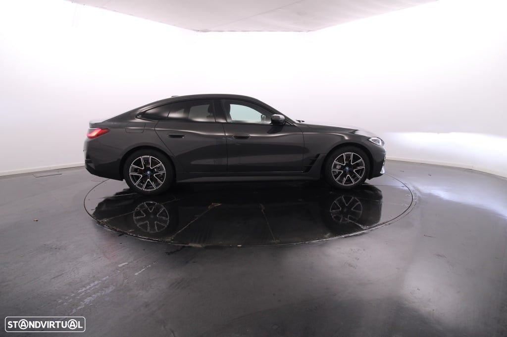 BMW i4 eDrive35 Pack Desportivo M - 9