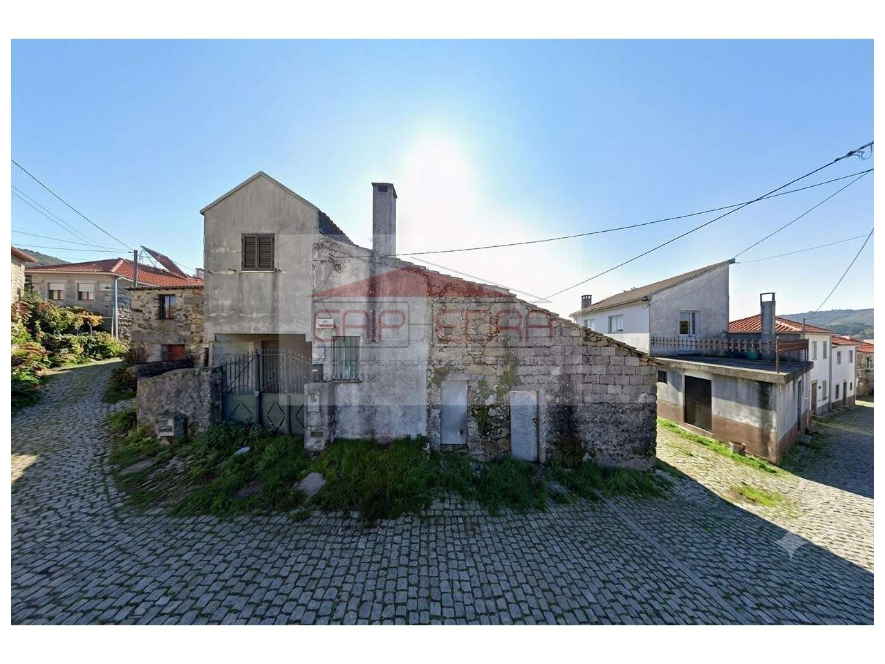 Oportunidade moradia em Trás-os-Montes na aldeia de Rebordainhos - Grande imagem: 2/7