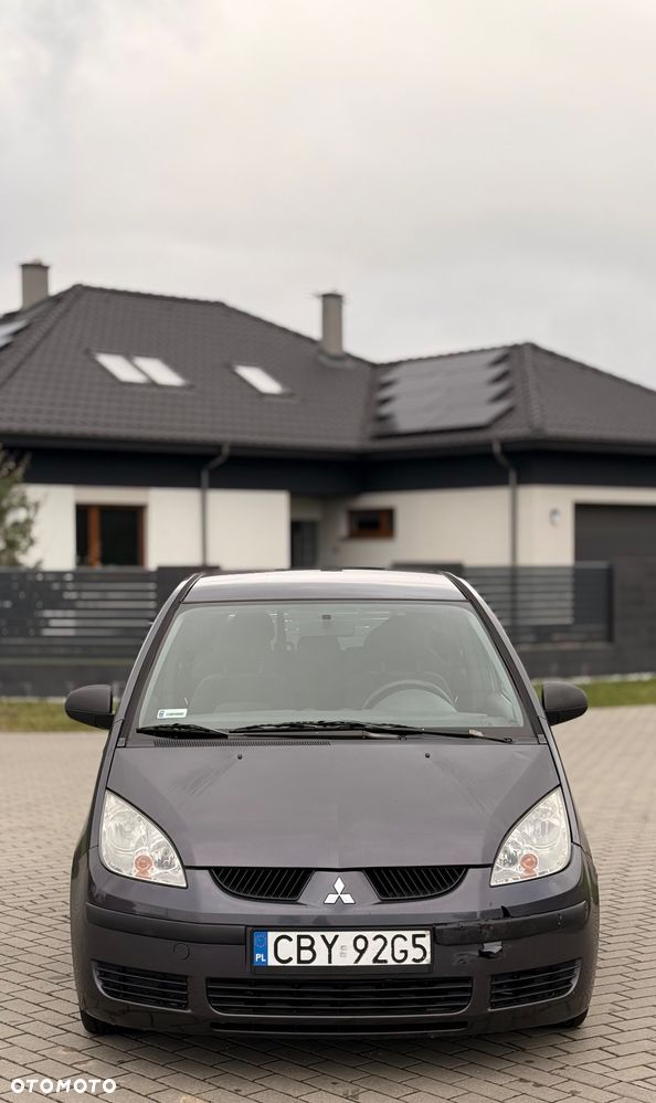 Mitsubishi Colt - 2