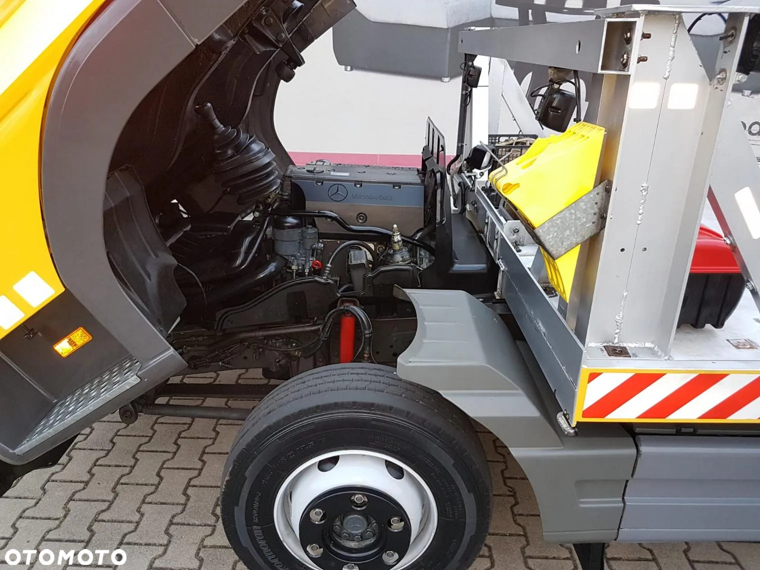 Mercedes-Benz ATEGO 817 - 12