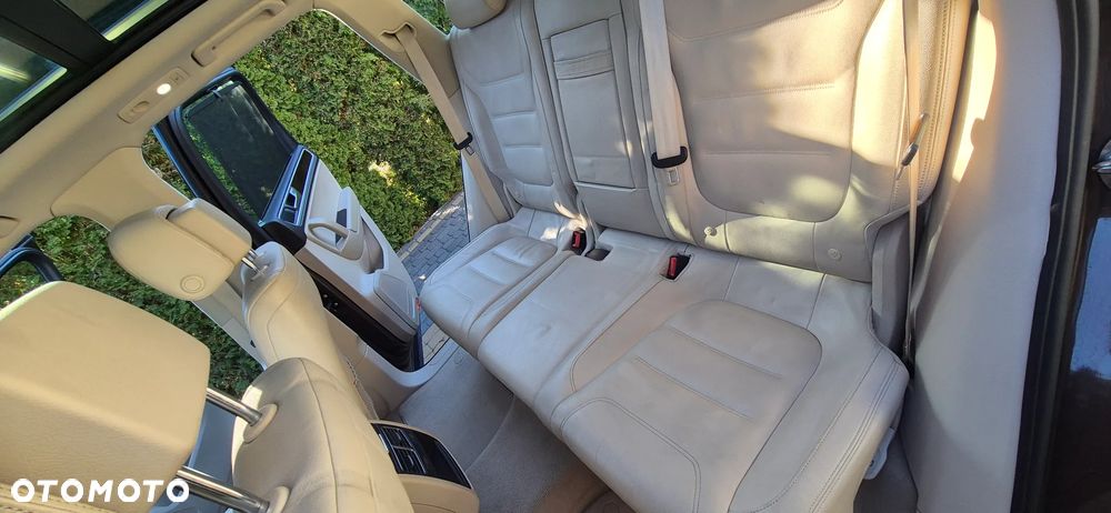 Volkswagen Touareg 3.0 V6 TDI BMT - 22
