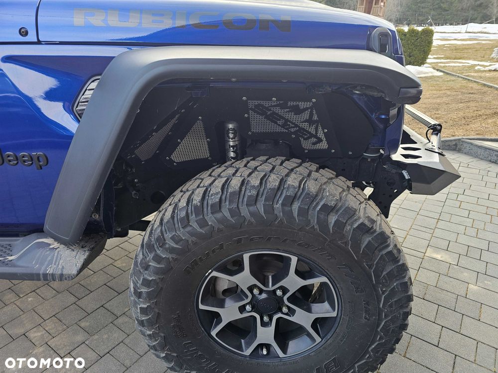 Jeep Wrangler - 8