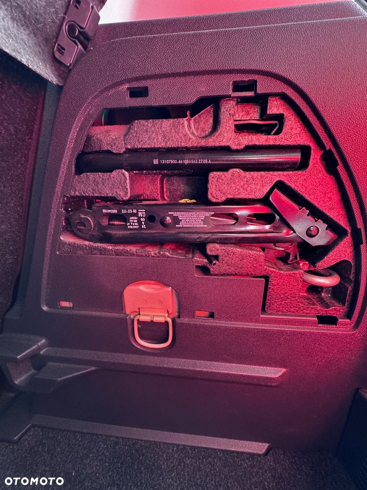 Opel Corsa 1.2 16V - 22