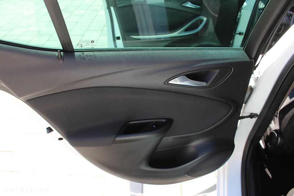Opel Astra 1.4 Turbo Ultimate - 19