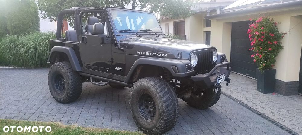 Jeep Wrangler - 10
