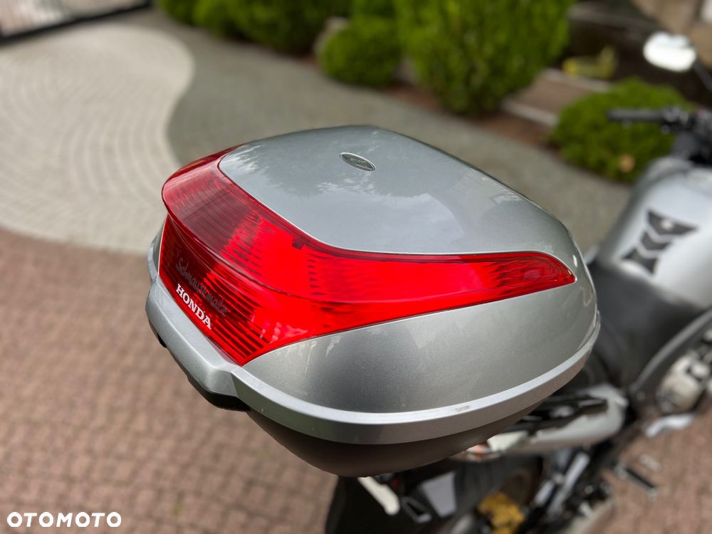 Honda CBF - 12