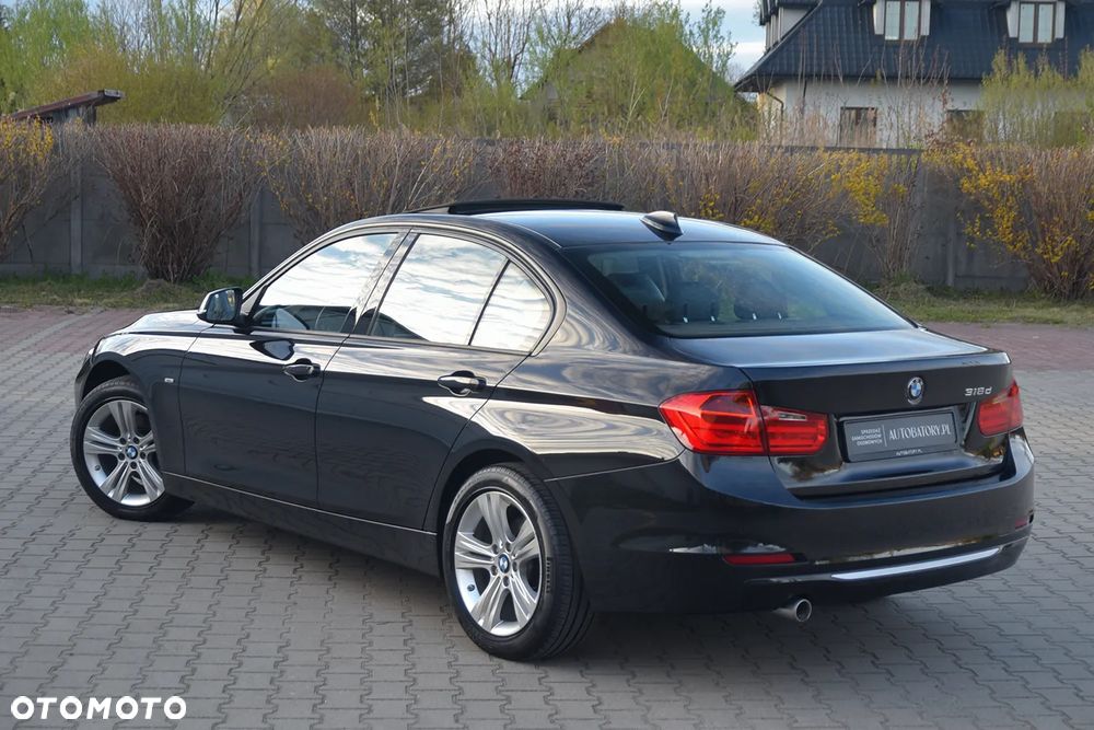 BMW Seria 3 318d - 13
