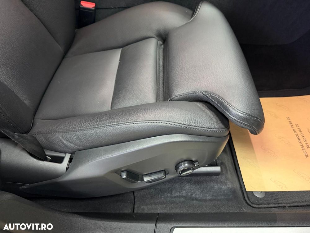Volvo XC 60 T6 AWD Recharge Geartronic Inscription - 19