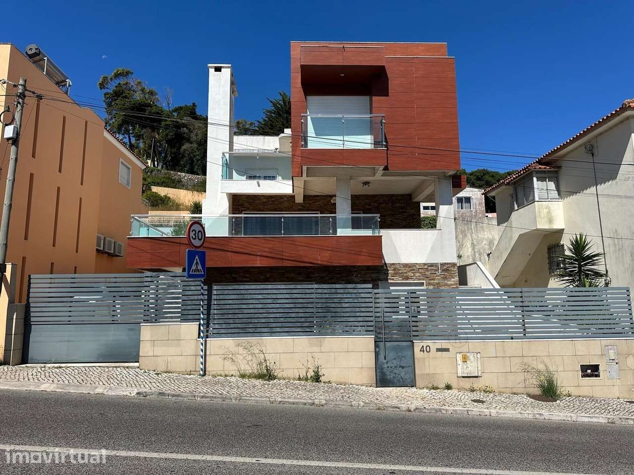 Moradia T4 para Venda em Barcarena, Oeiras | Piscina, Rooftop, Terraç - Grande imagem: 3/33