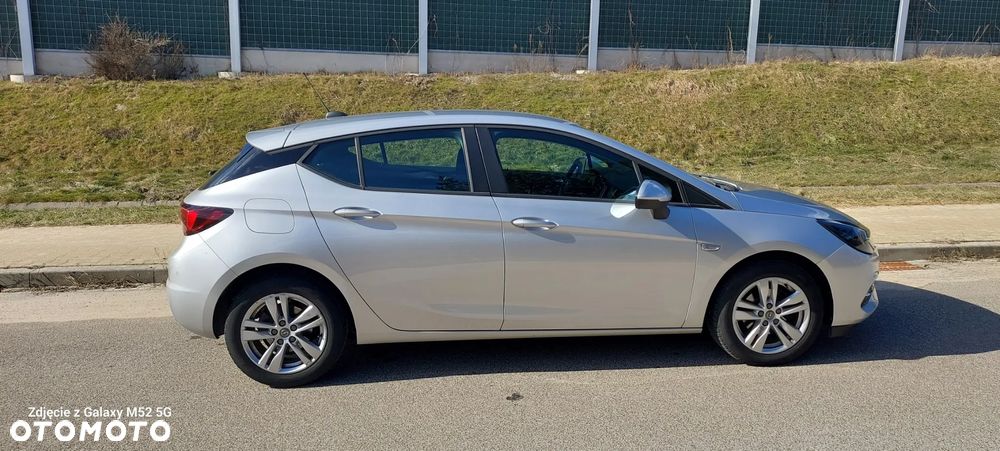 Opel Astra 2020 photo 4