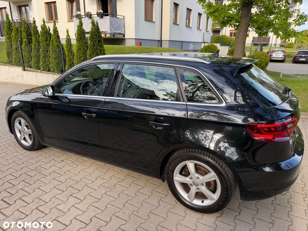 Audi A3 Sportback - 15