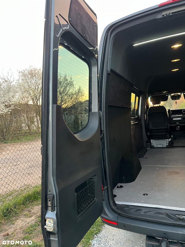Mercedes-Benz Sprinter 319 V6 - 22