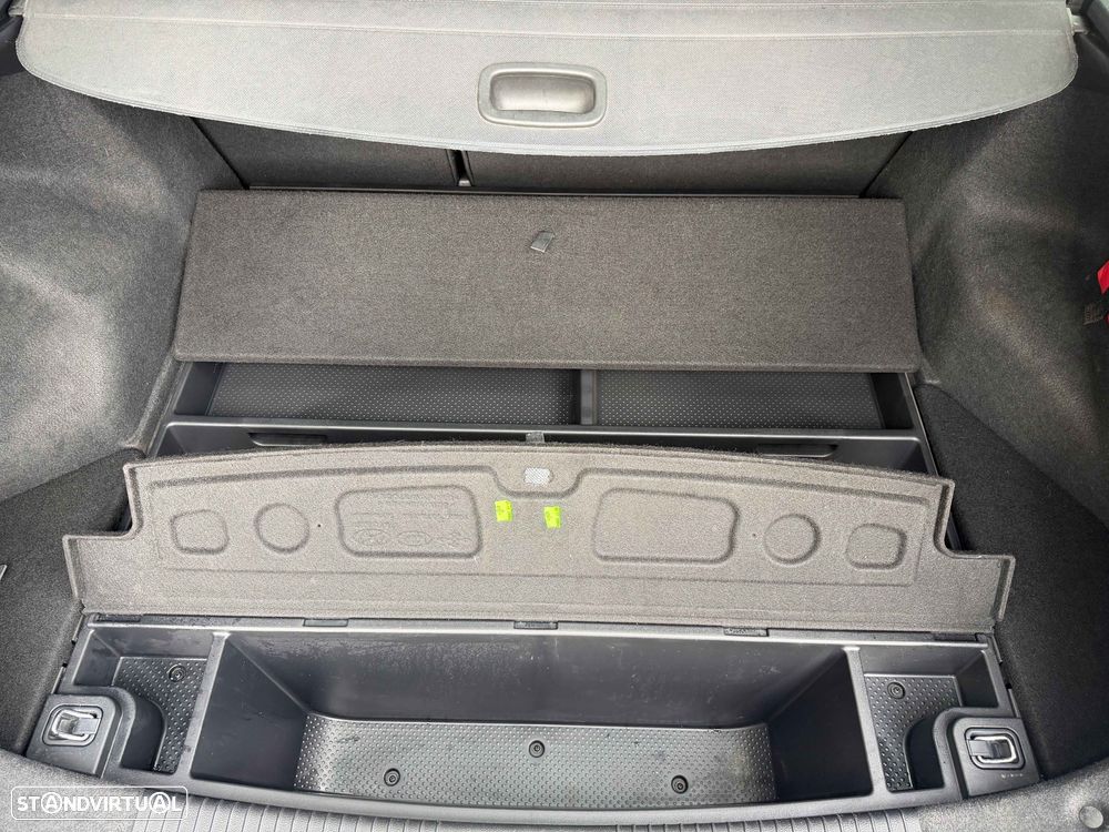 Kia Ceed SW 1.6 CRDi 128 ISG Dream Team Edition - 30