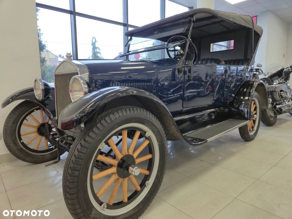 Ford Inny - 1