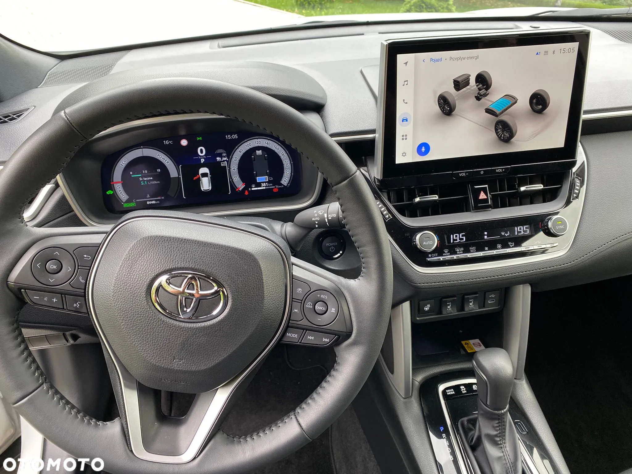 Toyota Corolla Cross 2.0 Hybrid Style - 25