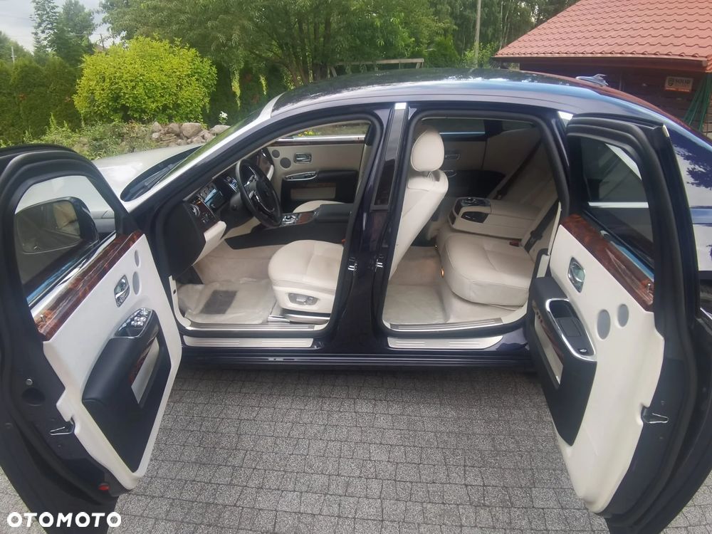 Rolls-Royce Ghost EWB - 13