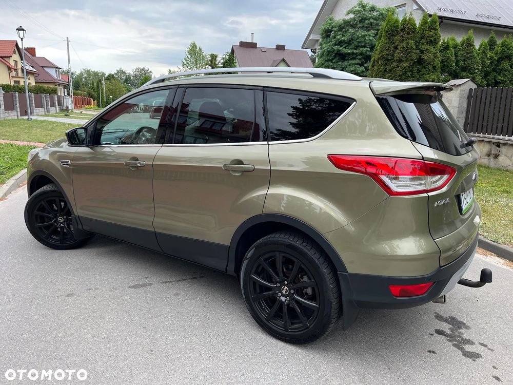 Ford Kuga 2.0 TDCi 4x4 Titanium - 2