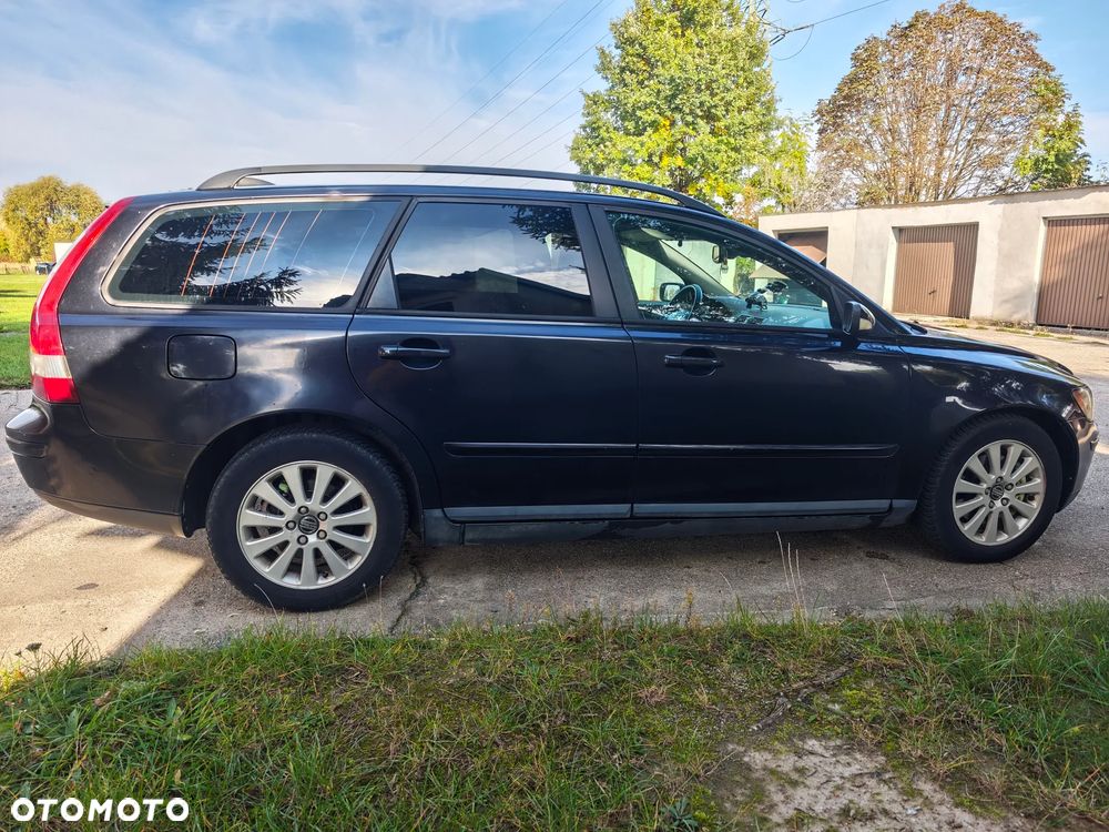 Volvo V50 - 1